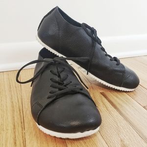 Otz Corklite Black Leather Lace Up Sneaker